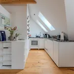 Danube Living Collection - Dachsberggasse - 90qm Altstadt-loft Mit Stadtblick Apartment *